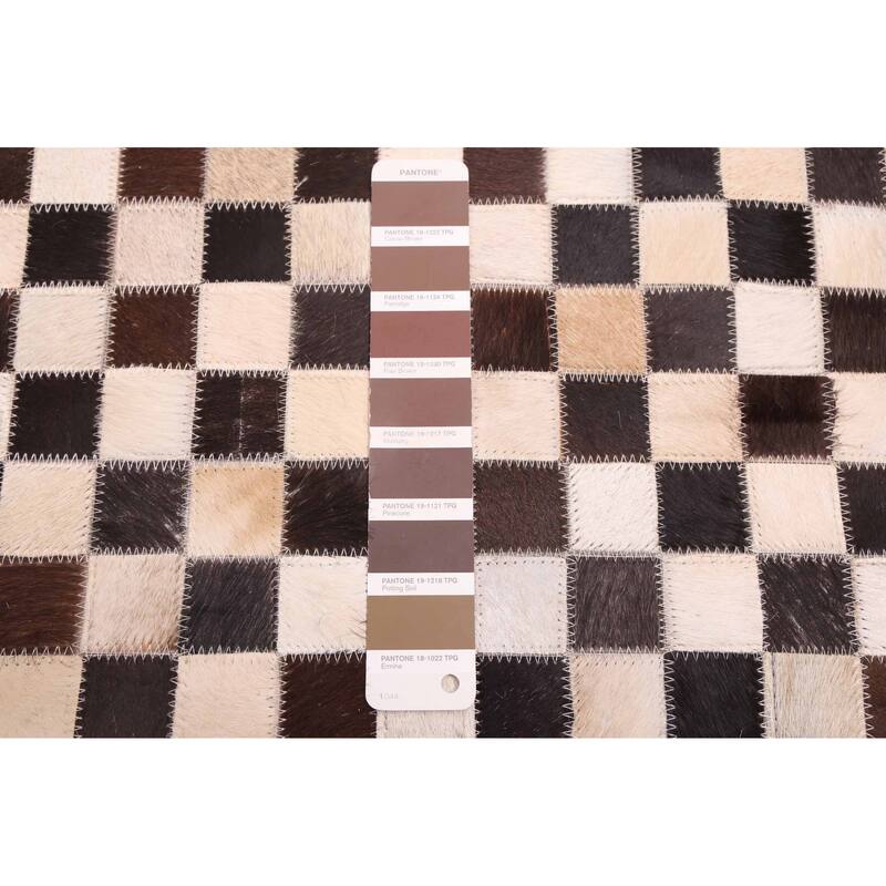 ECARPETGALLERY Handmade Cowhide Patchwork Black, Tan Leather Rug - 5'1 x 8'0