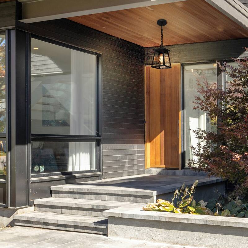 Modern Farmhouse Outdoor Pendant Rippled Glass Lantern Pendant Light