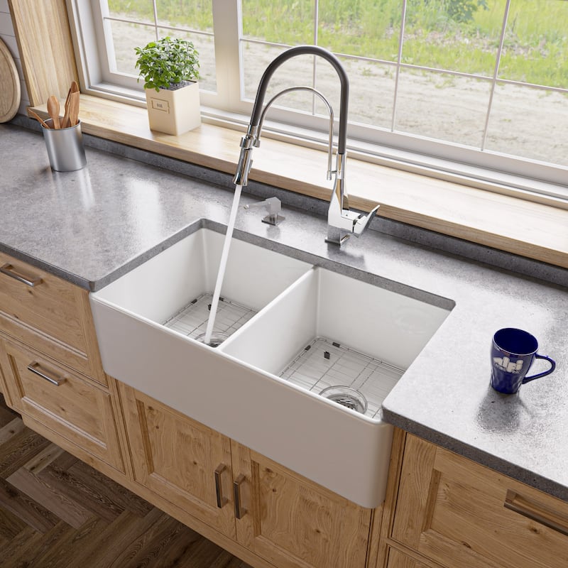 White Reversible Apron 33" x 18" Double Bowl Fireclay Farm Sink - White