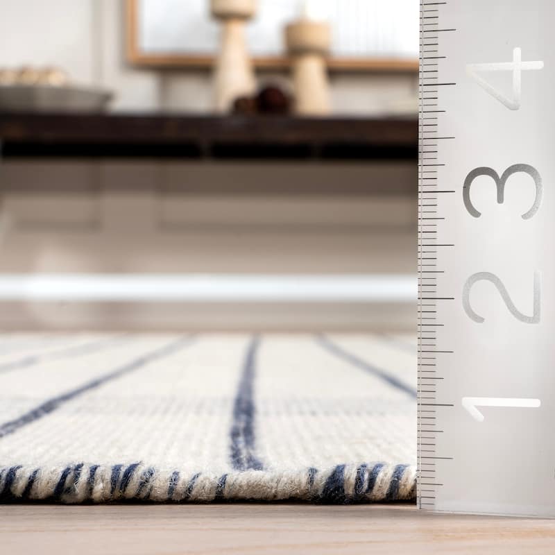 Nuloom Celena Striped Wool Fringe Area Rug