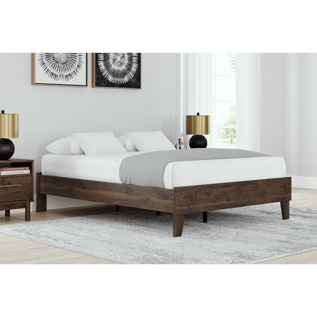 Signature Design by Ashley Calverson Mocha Platform Bed with 2 Nightstands