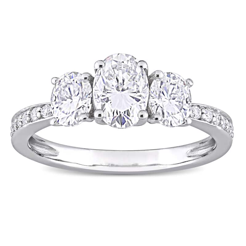 Miadora 1 4/5ct DEW Moissanite 3-Stone Engagement Ring in 10k White Gold