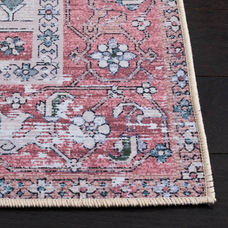 SAFAVIEH, Tucson Machine Washable Slip Resistant Therese Oriental Medallion