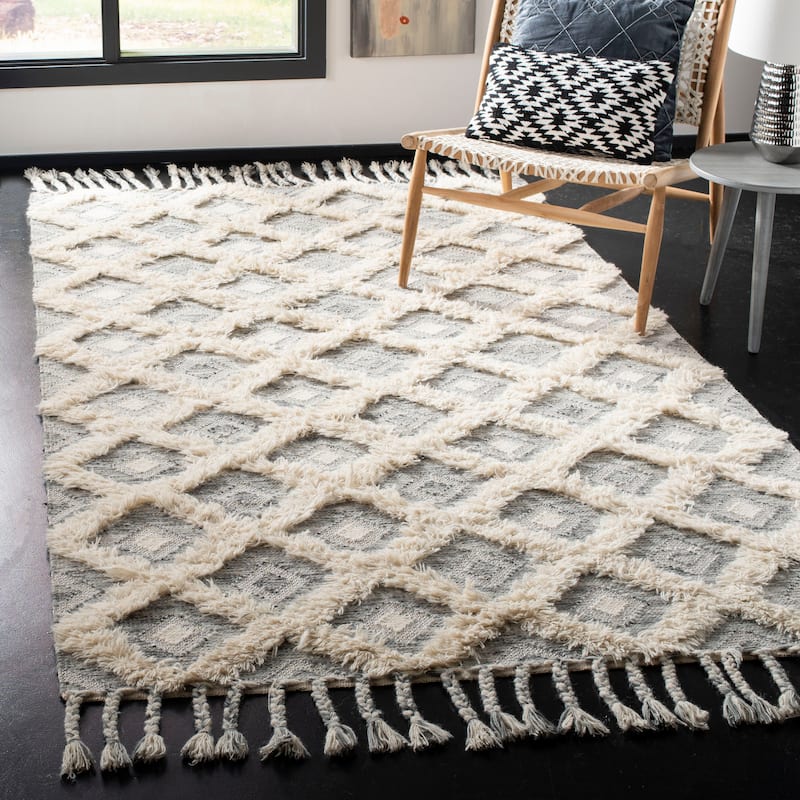 SAFAVIEH Hand-knotted Kenya Miluse Southwestern Tribal Wool Rug