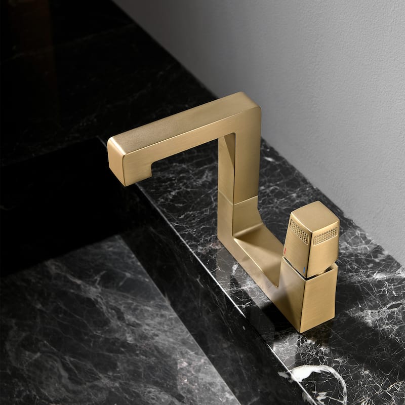 Single Handle Single Hole Bathroom Sink Faucet