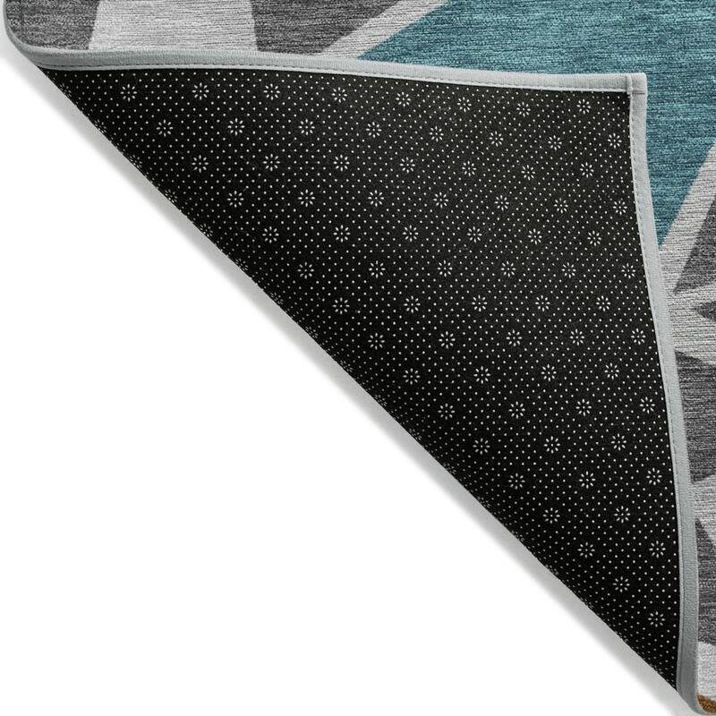 HomeRoots Geometric Transitional Rectangle Outdoor Rug