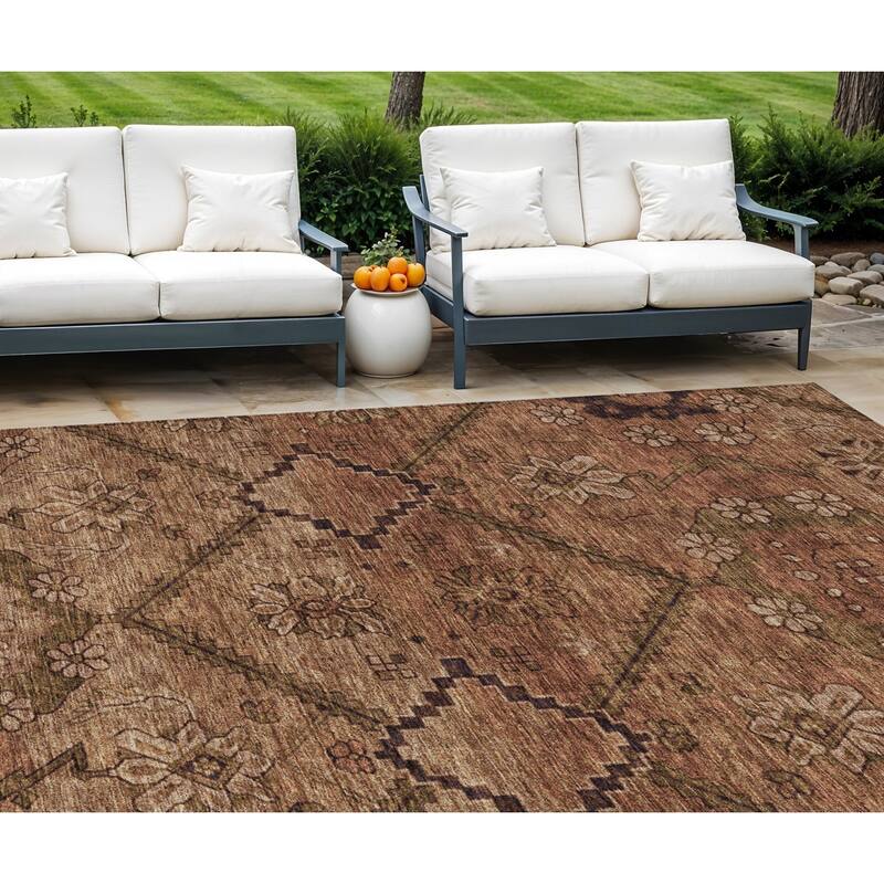 HomeRoots Floral Transitional Rectangle Outdoor Rug - 8' X 10'