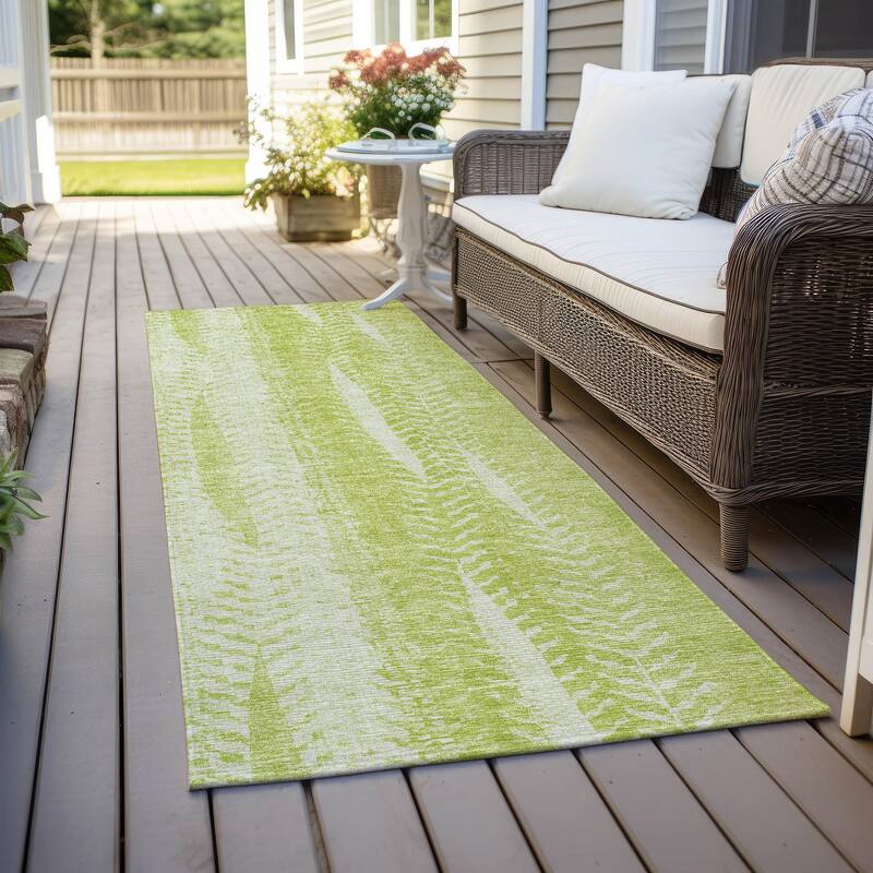 Machine Washable Indoor/ Outdoor Chantille Modern Imprints Rug
