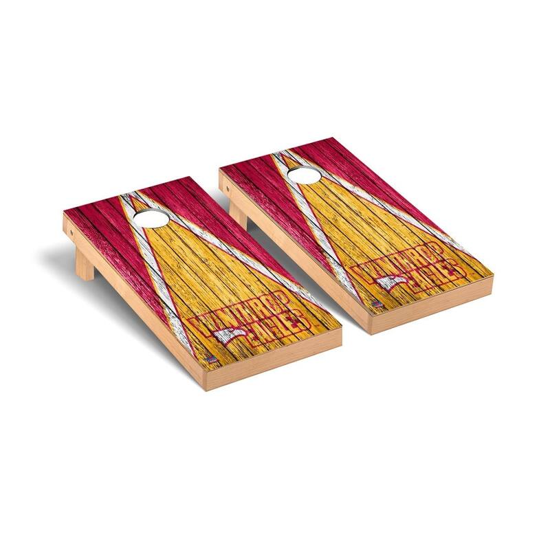 Winthrop Eagles Triangle Cornhole Board Set