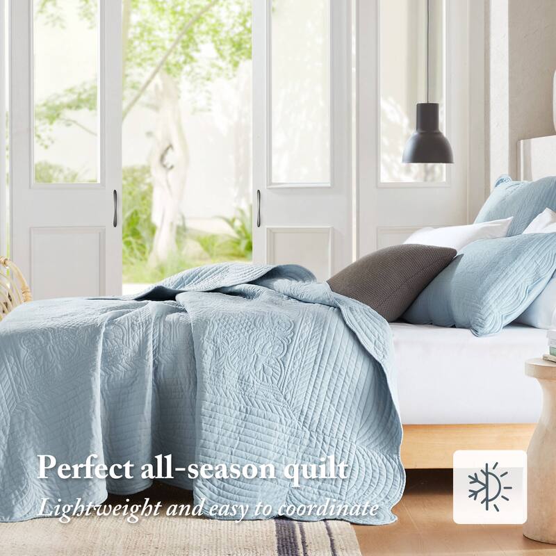 Madison Park Marino 3 Piece Reversible Scalloped Edge Quilt Set