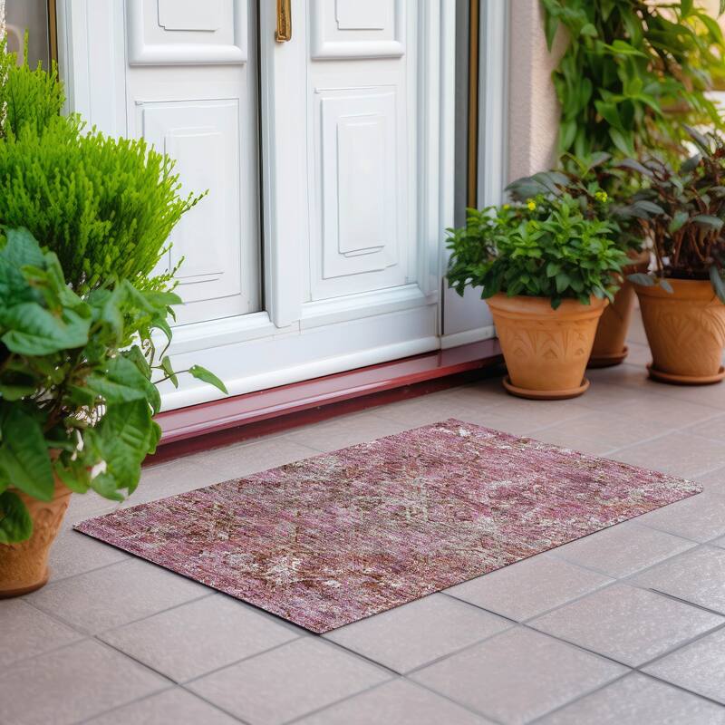 Machine Washable Indoor/ Outdoor Chantille Distressed Diamonds Rug - Pink - 1'8" x 2'6"