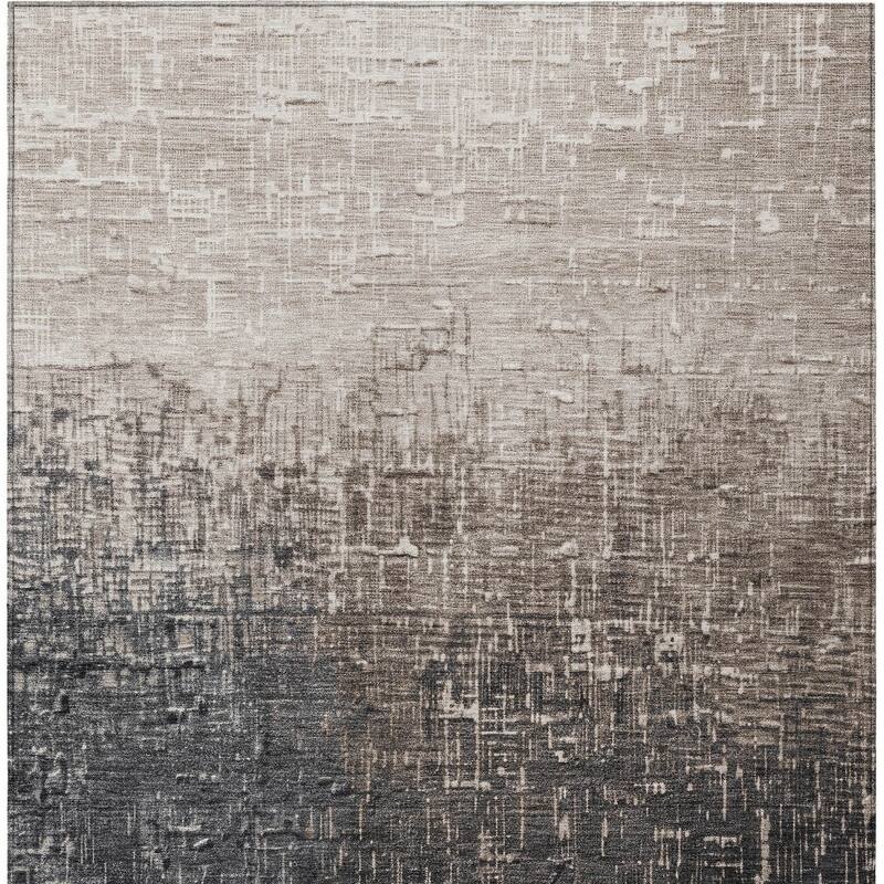 HomeRoots Ombre Transitional Rectangle Outdoor Rug