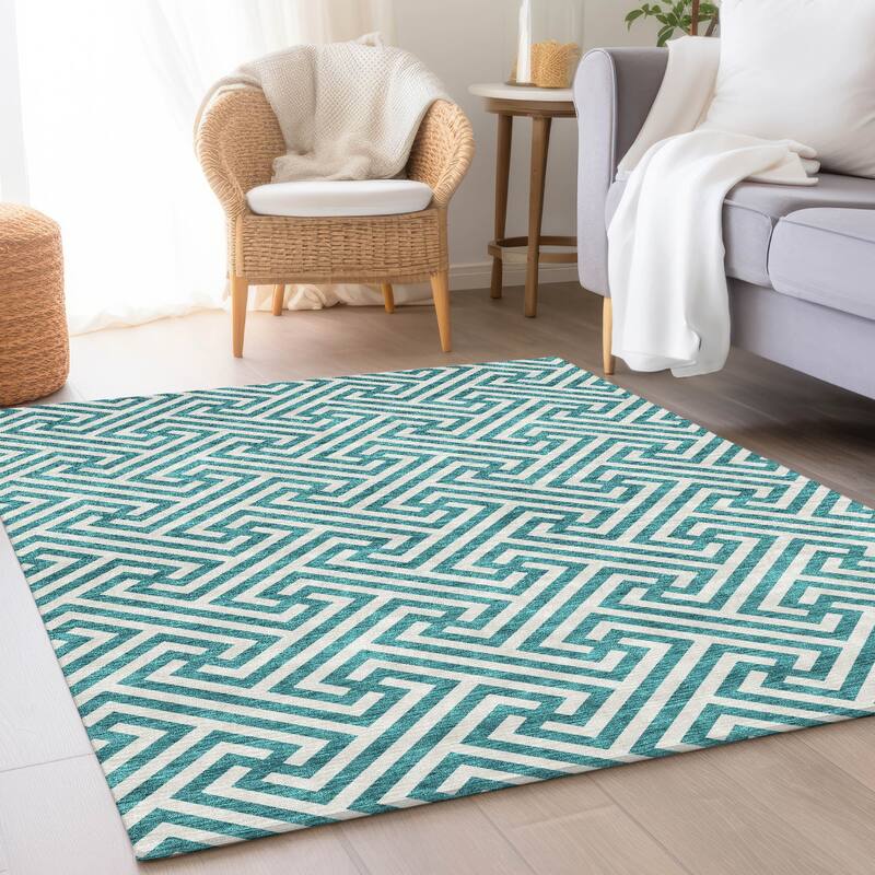 Machine Washable Indoor/ Outdoor Chantille Geo Modern Rug