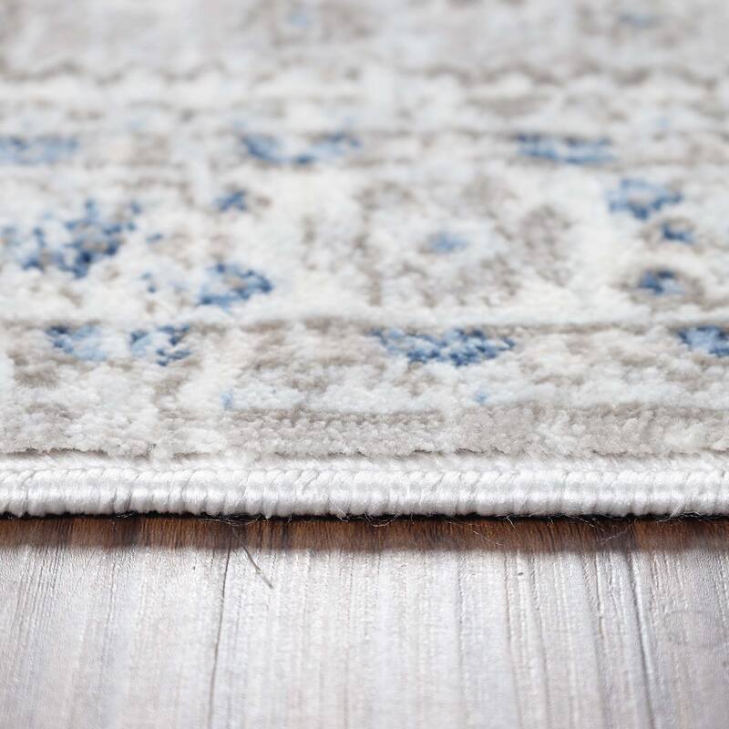 Superior Layland Classic Vintage Medallion Indoor Runner or Area Rug