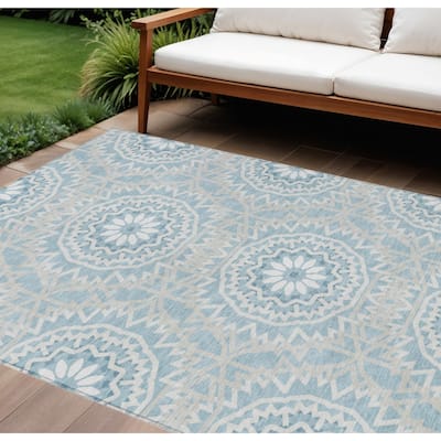 HomeRoots Floral Medallion Transitional Rectangle Outdoor Rug