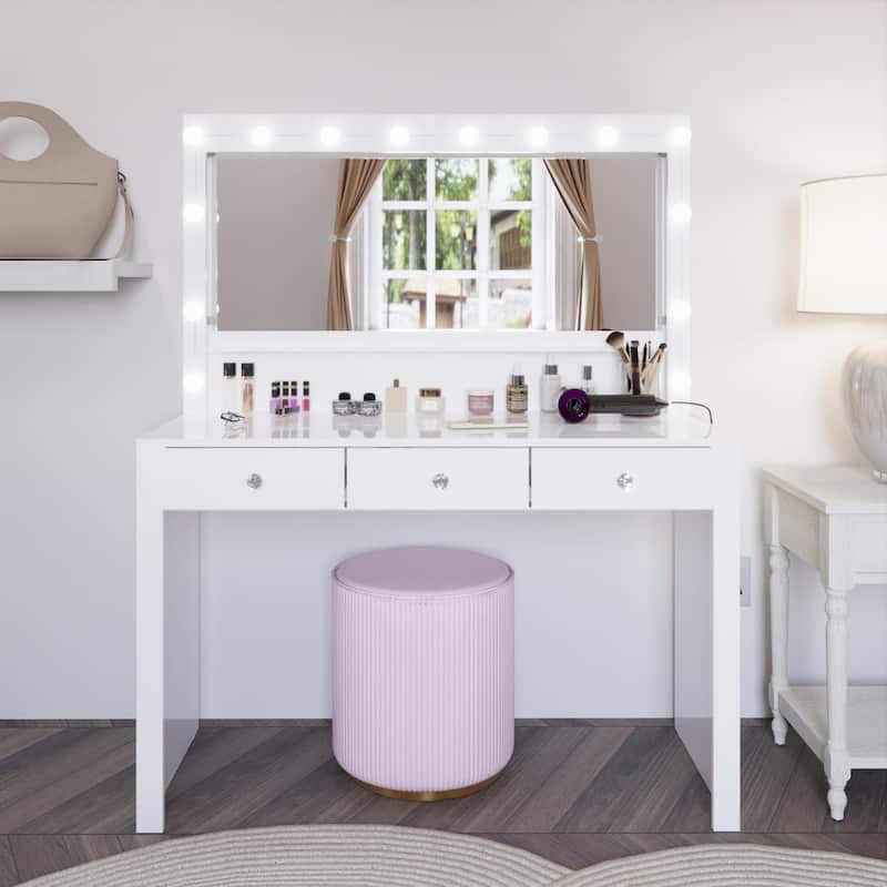Boahaus Makeup Vanity Table Modern White 3 Drawers Light Bulbs Crystal Knobs