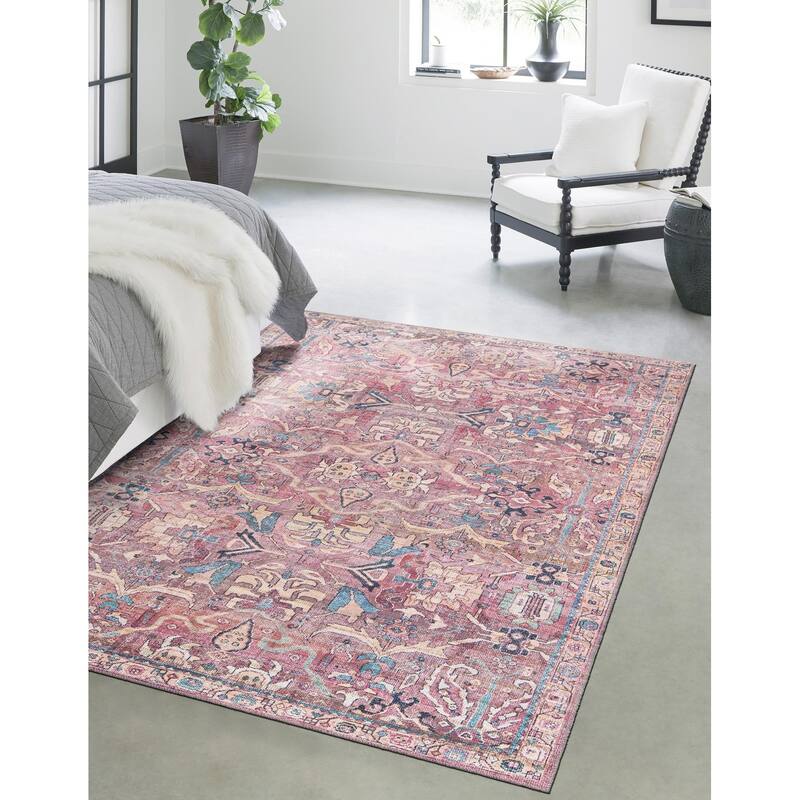 Transitional Pria Collection Area Rug - 2'x3' - Pink