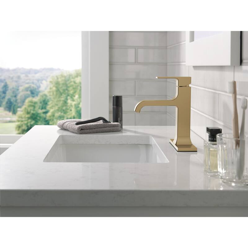Delta 539-MPU-DST Velum 1.2 GPM Single Hole Bathroom Faucet with