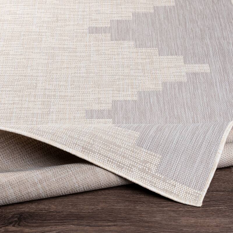 Jazsmin Indoor/ Outdoor Diamond Stripe Area Rug