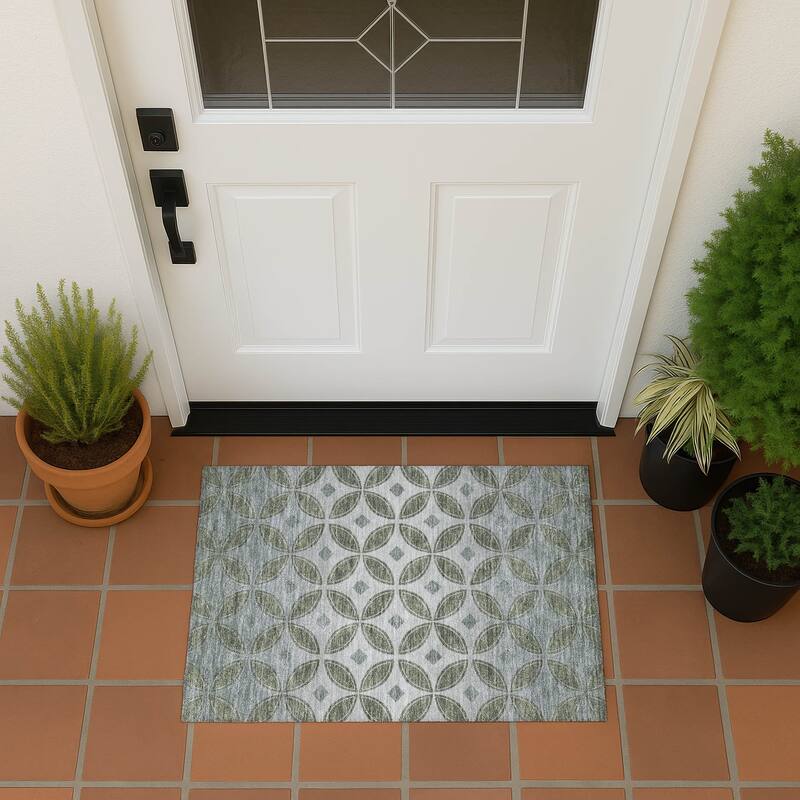 Machine Washable Indoor/ Outdoor Modern Gia Chantille Rug - Basil - 1'8" x 2'6"