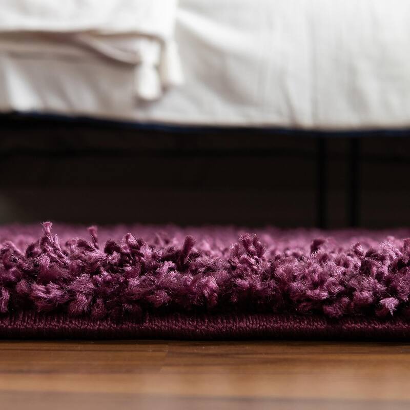 Shag Laurian Collection Area Rug