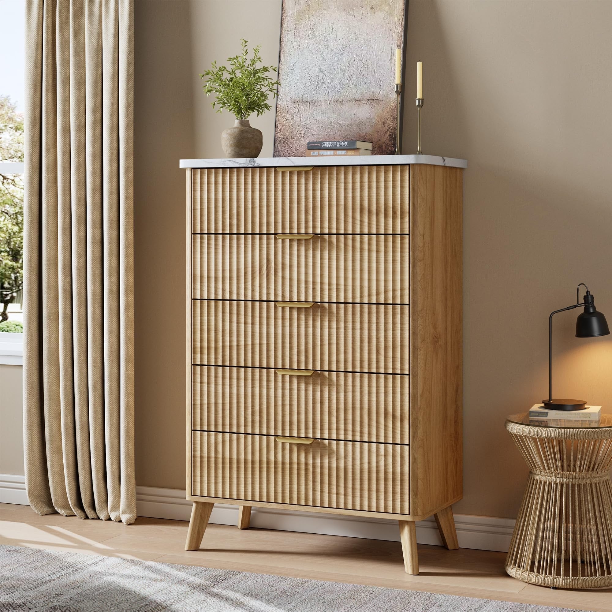 Fluted Dresser with 5 Deep Drawers, 47.2 in Tall Chest of Drawers, Curved Profile Design, Modern Wooden Dresser