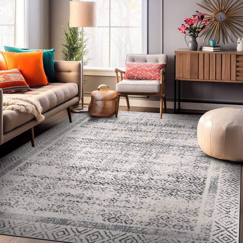 World Rug Gallery Distressed Bohemian Border Area Rug - 7' 10" x 10' - Gray - Rectangle