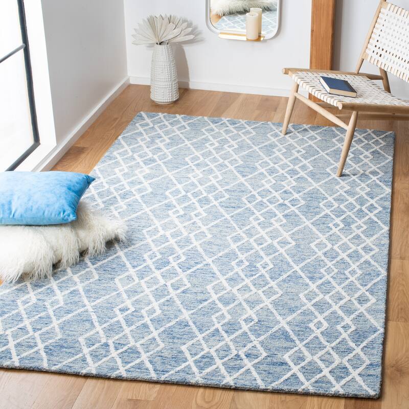 SAFAVIEH Handmade Metro Massom French Country Wool Rug - 5' x 8' - Blue/Ivory
