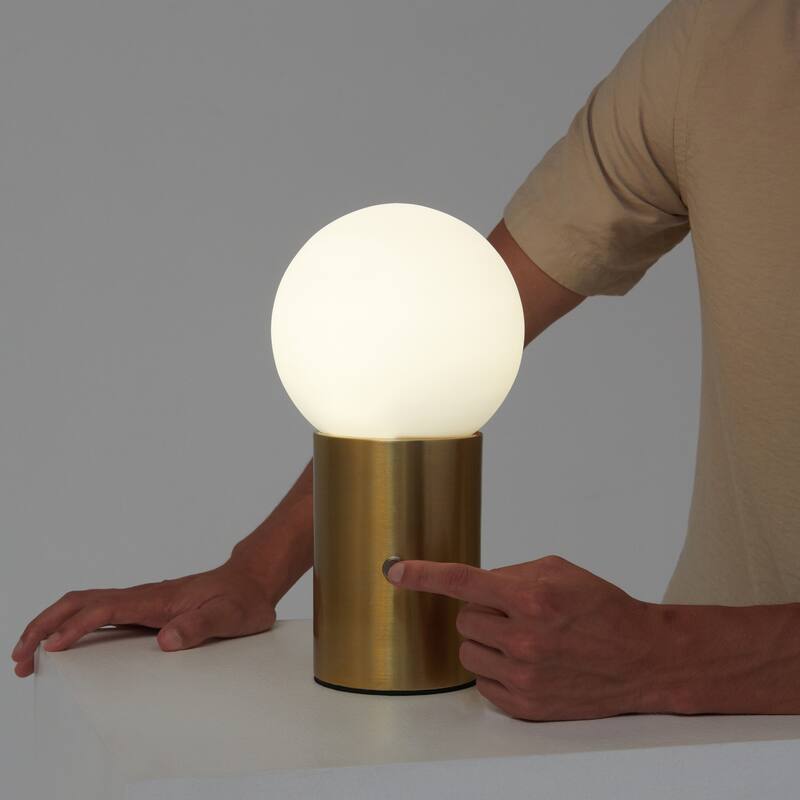 Brightech Kai 11 in. Antique Brass Mid-Century Modern Integrated LED Bedside Table Lamp with Built-In 3-Way Dimmer