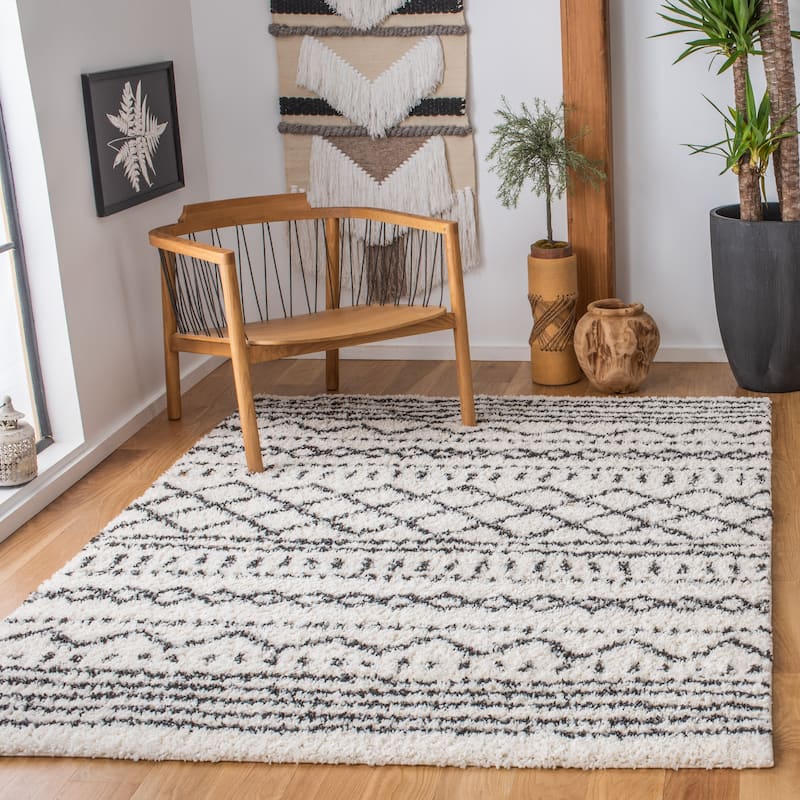 SAFAVIEH Arizona Shag Lotta Moroccan 1.2-inch Thick Rug - 6'7" x 9'2" - Ivory/Black