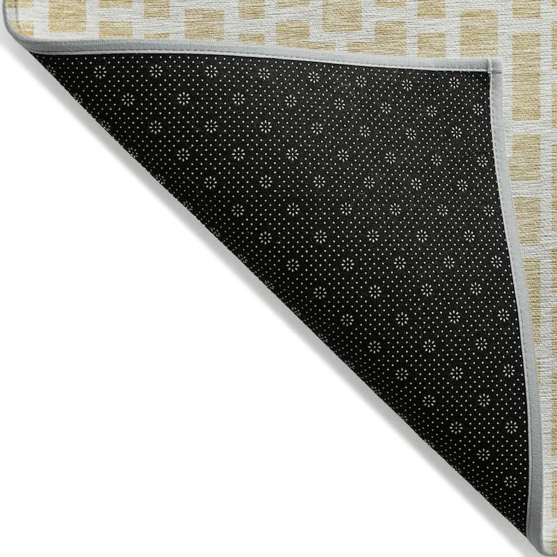 HomeRoots Geometric Transitional Rectangle Outdoor Rug