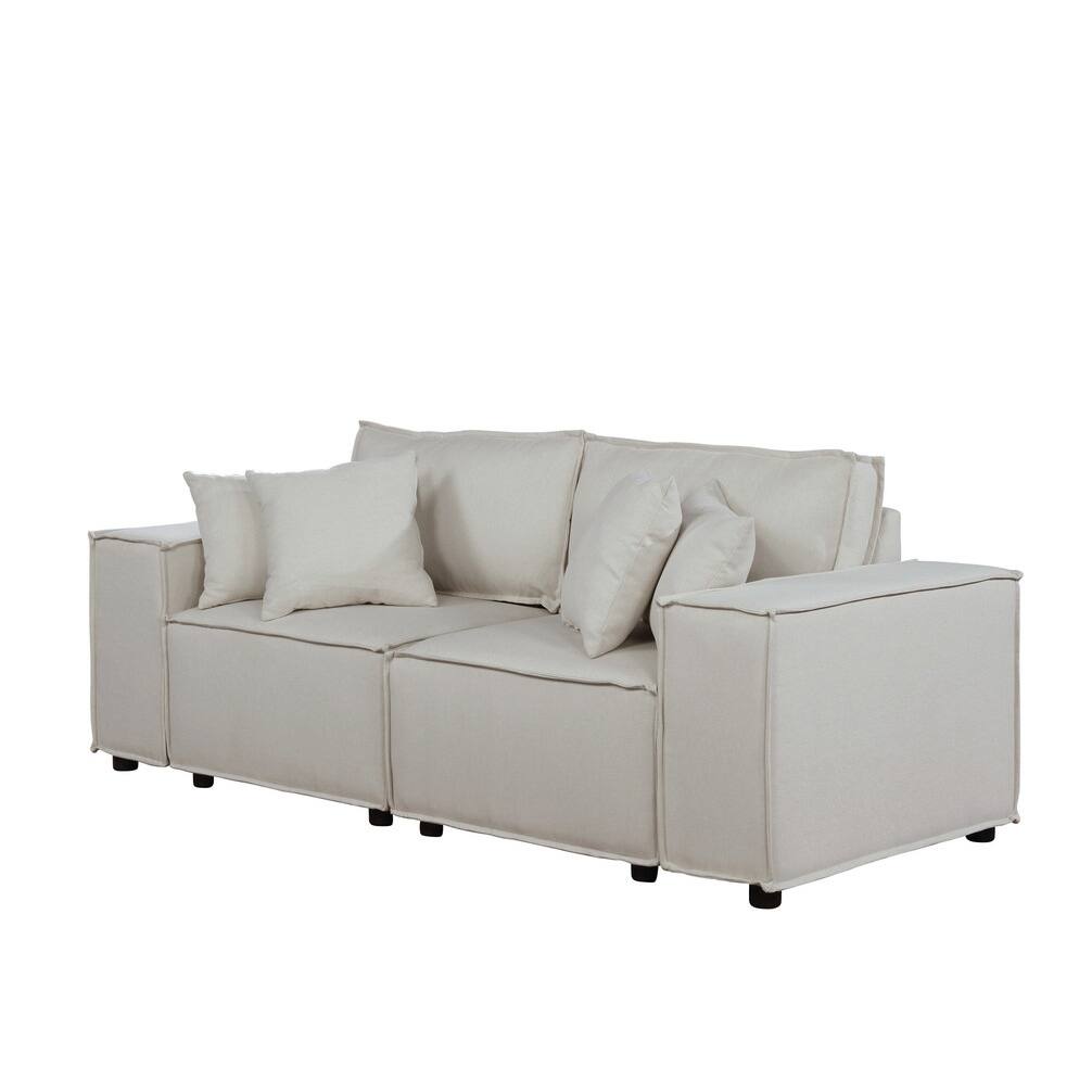 Loveseat with 4 Accent Pillows