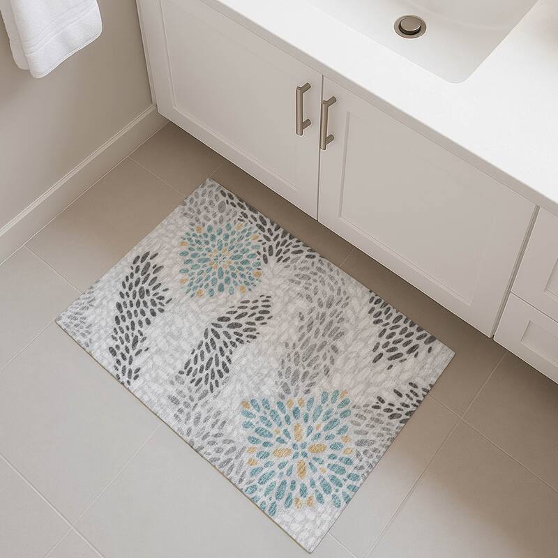 Machine Washable Indoor/ Outdoor Modern Genoa Chantille Rug