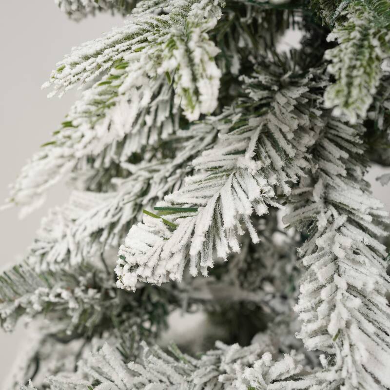 Roomfitters Pre Lit Christmas Artificial Tree Set, Includes Garland, Wreath and 2 Entrance Trees for Holiday Decoration, Green