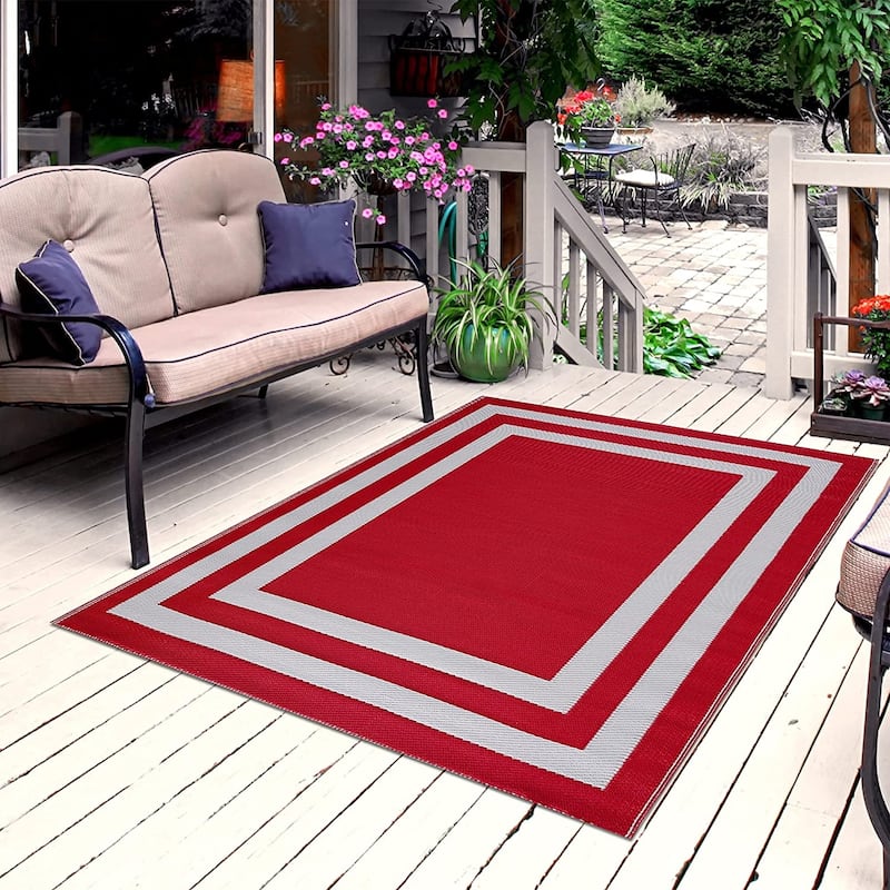Paris Lightweight Reversible Recycled Plastic Outdoor Floor Mat/Rug - 4'x6' - Red&White