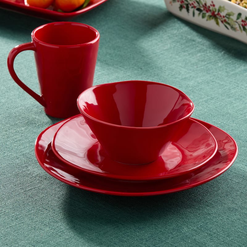 Certified International Berry Red Christmas 16pc Dinnerware Set, Service for 4