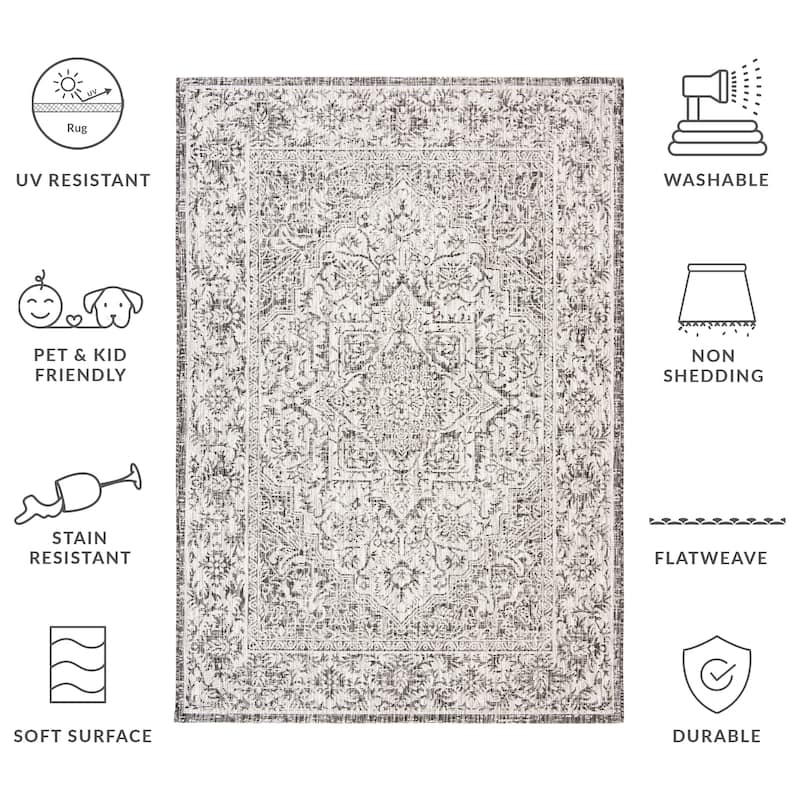 SAFAVIEH Courtyard Guylaine Indoor/ Outdoor Waterproof Patio Backyard Rug