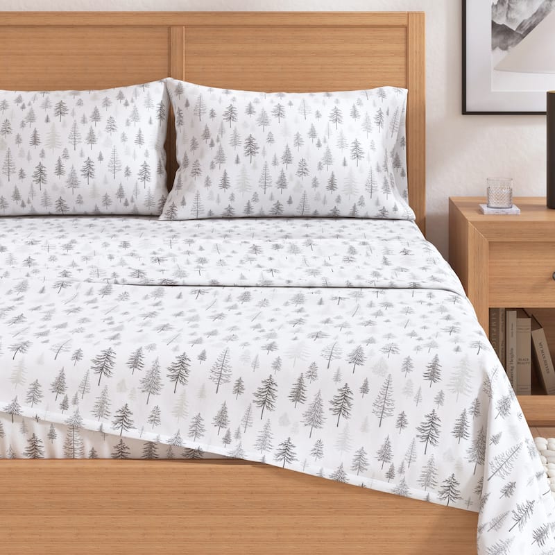 Linery & Co. Ultra-Soft Turkish Cotton Flannel Christmas Print Sheet Set