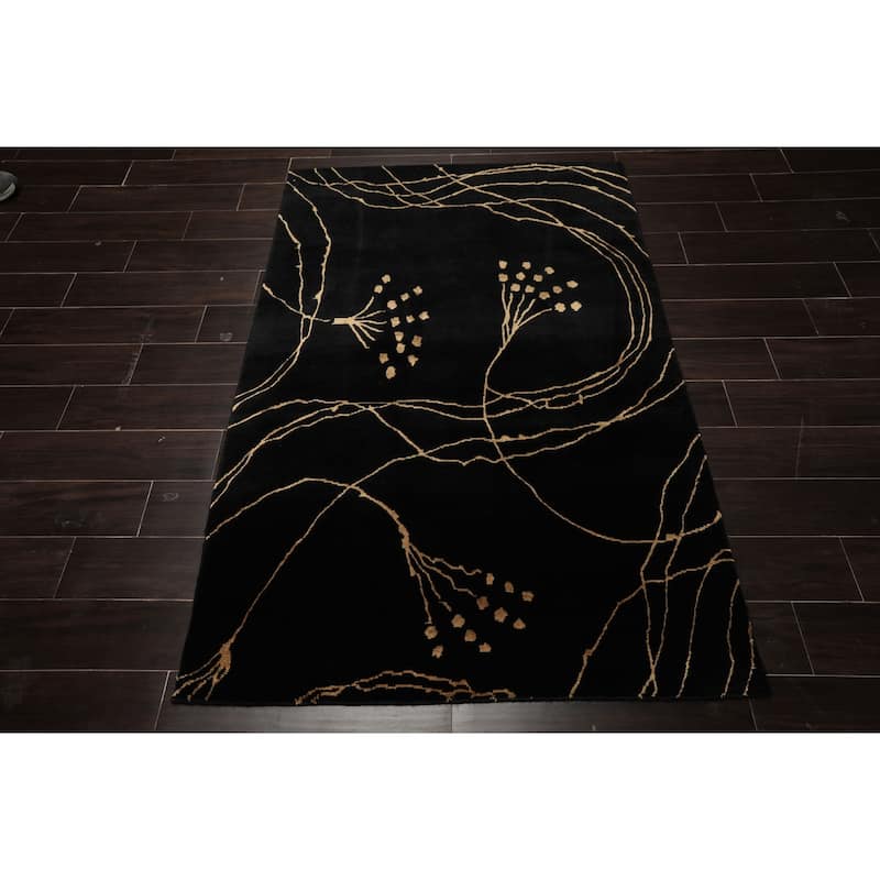 Wool & Silk Black Tibetan 4'x5'9'' Hand Knotted Contemporary Rug - 4' x 5' 9''