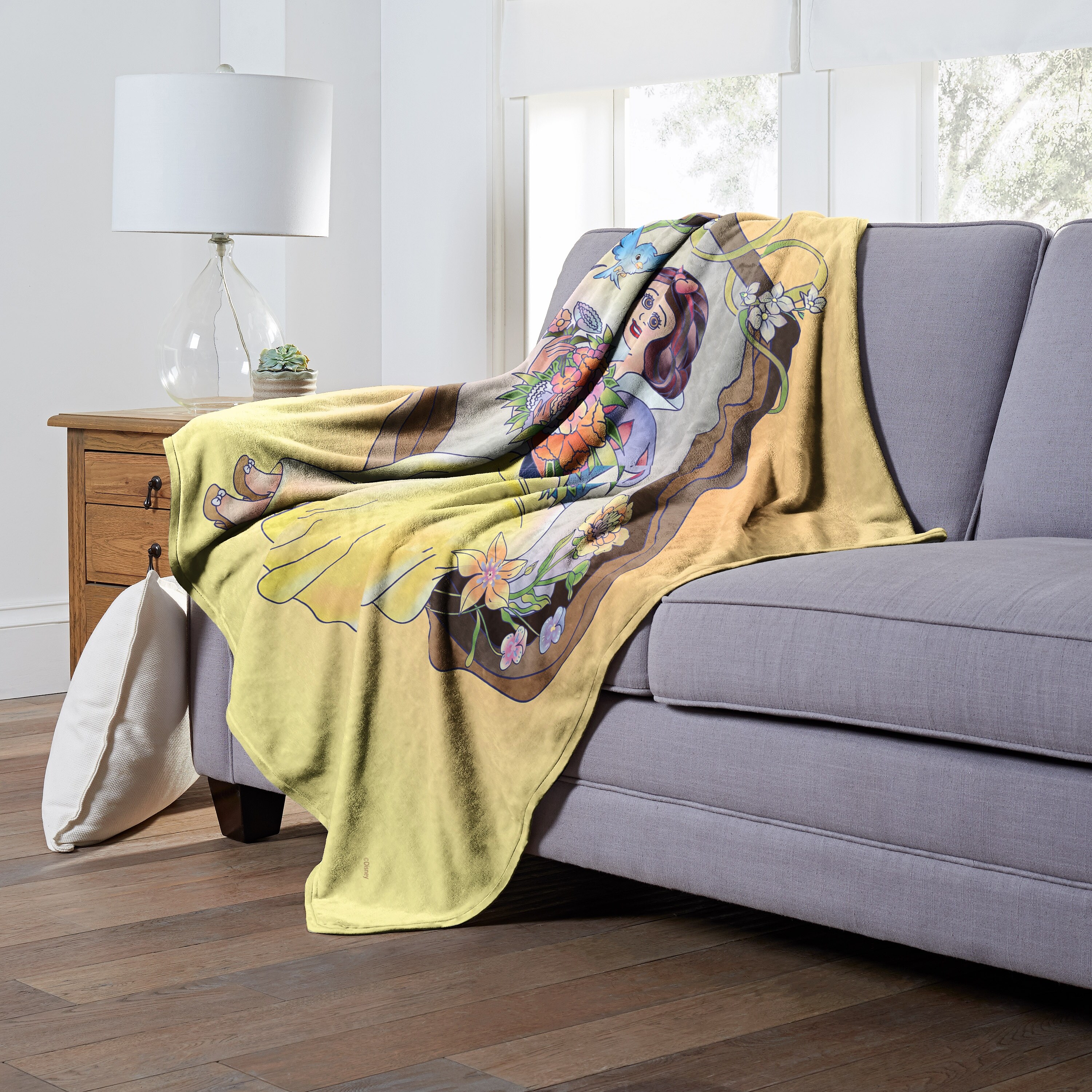 Disney D100 Snow White Silk Touch Throw Blanket On Sale Bed Bath Beyond 38231814