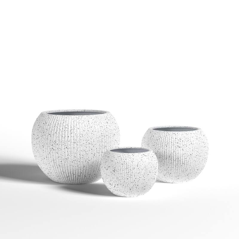 DTY Signature Mount Sherman 1-Piece Fiberstone Planter for Indoor/Outdoor