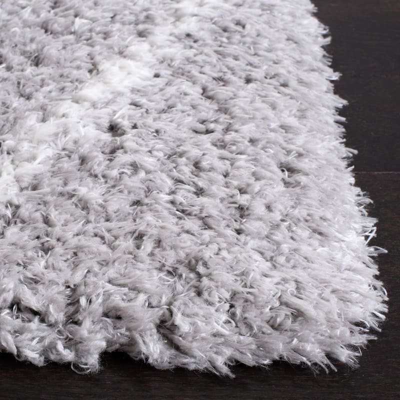 SAFAVIEH Handmade Flokati Agni Shag Solid Polyester Rug