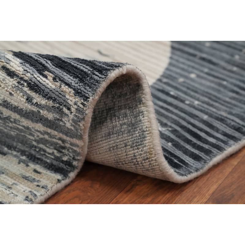 Hand Knotted Oriental Viscose Silk Carpet Modern Pictorial Greys & Charcoal Abstract Area Rug - 6' 6'' X 4' 5''