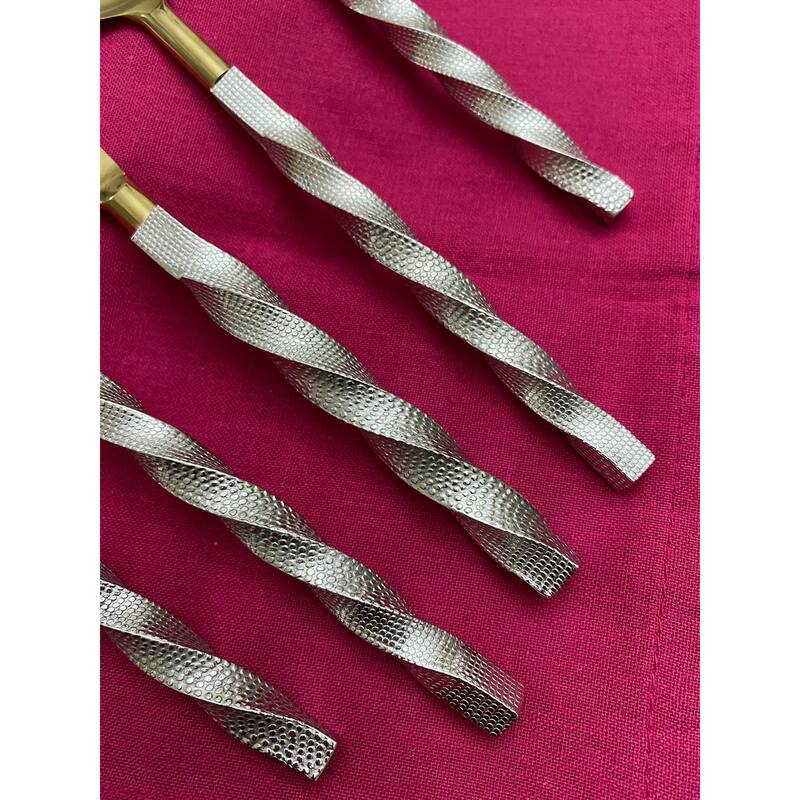 Vibhsa Elegant Gold Flatware 20 Piece Place Setting Twisted
