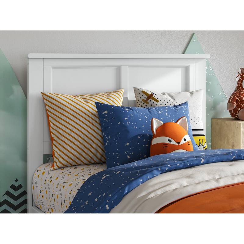 Charlotte Solid Wood Low Profile Platform Bed