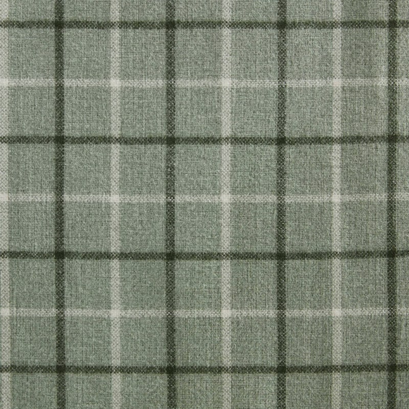 Madison Park Anaheim Plaid Rod Pocket and Back Tab Single Curtain Panel with Fleece Lining