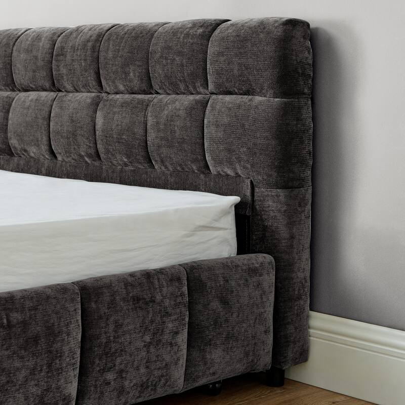 California King Size Chenille Fabric Bed Frame, Tufted Upholstered Platform Bed with 4 Storage Drawers, No Box Spring Needed