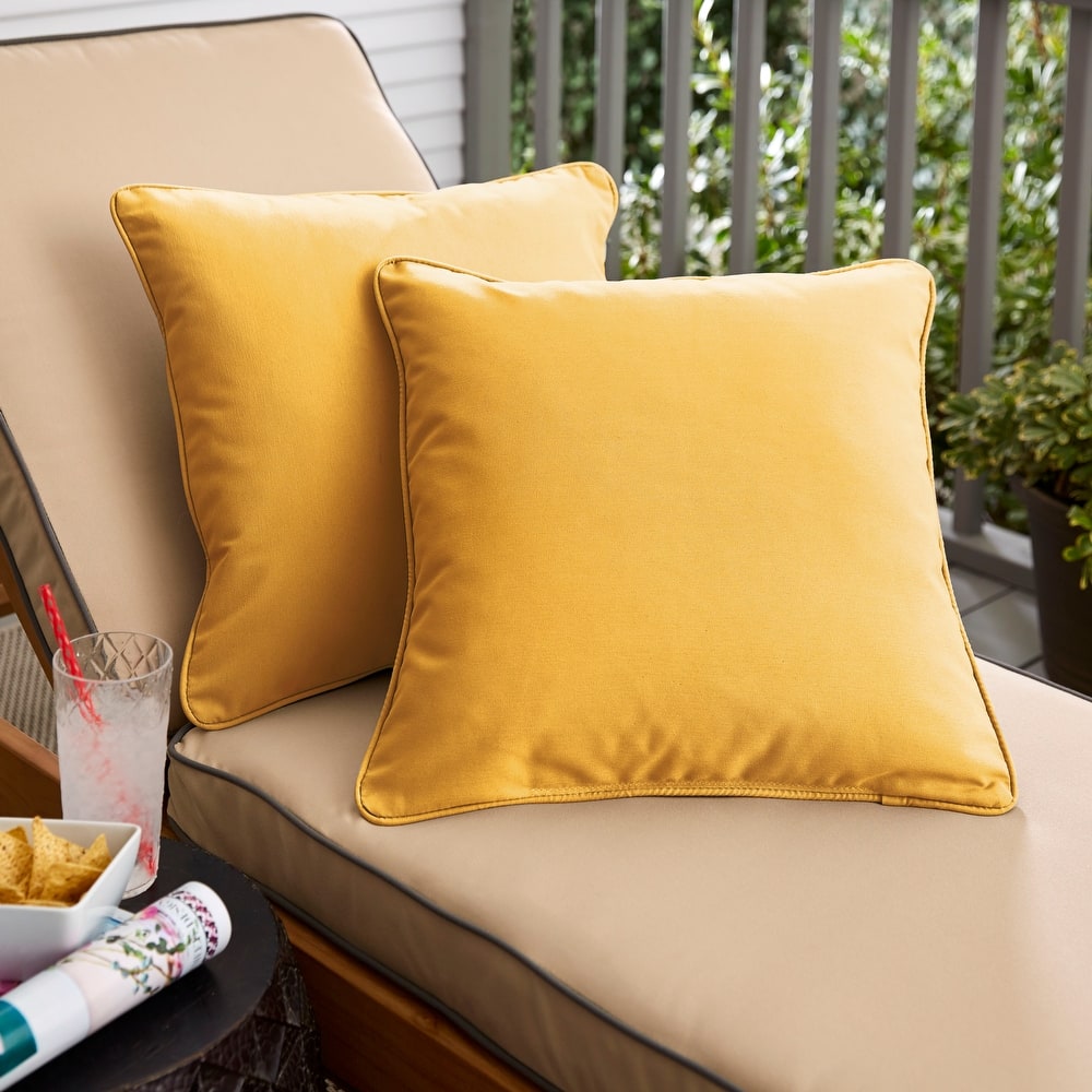 Sorra Home Butter Yellow Corded Indoor/ Outdoor Pillow Set (Set of 2)