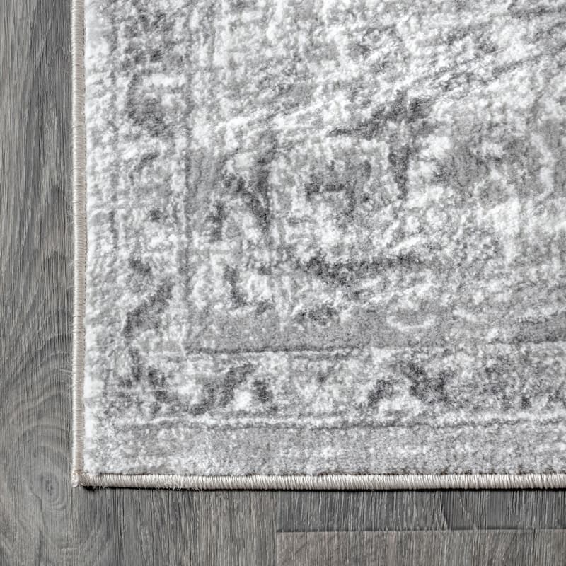 JONATHAN Y Traditional Persian Vintage Area Rug