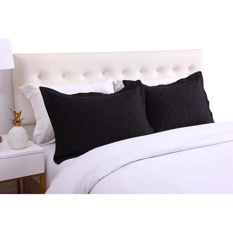 Porch & Den Manor Embroidered Pillow Sham (Set of 2) - Black - Standard